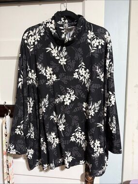 Lularoe large Elsa